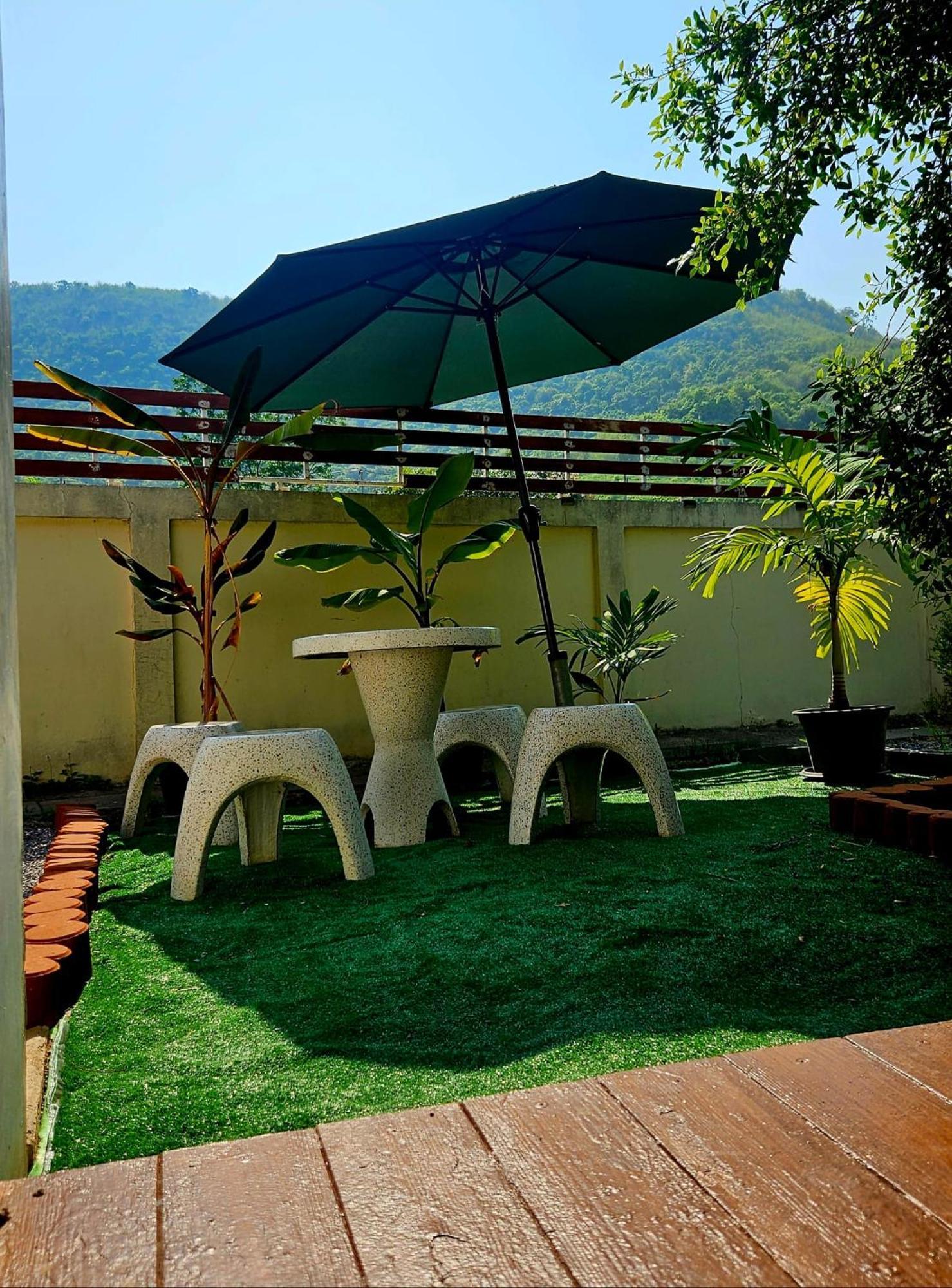 The Hillside Pranburi Resort Eksteriør bilde